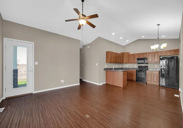 4th image of 3889 Stadium St, Portage, IN 46368 | MLS# 837568