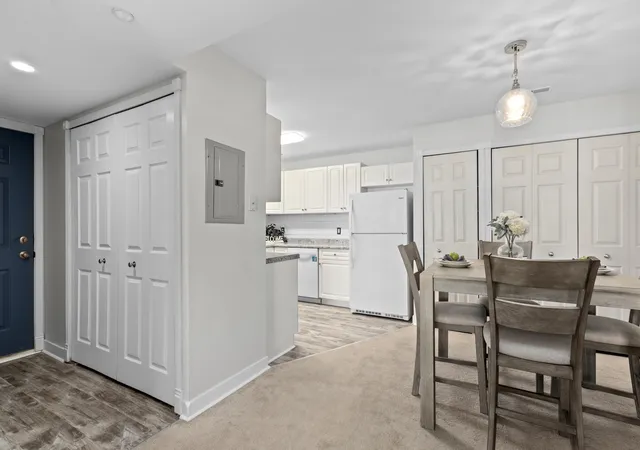 3rd image of 400 Sturdy Rd #5b, Valparaiso, IN 46383 | MLS# 841310