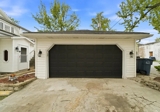 3rd image of 1724 Ohio St, Michigan City, IN 46360 | MLS# 838069