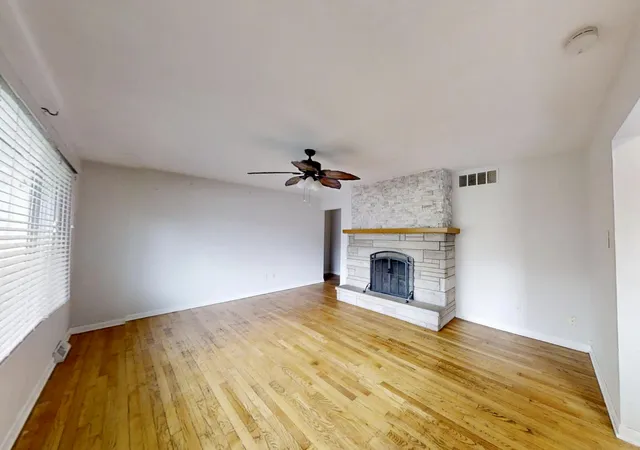 4th image of 2900 Mcafee Dr, Hobart, IN 46342 | MLS# 838268