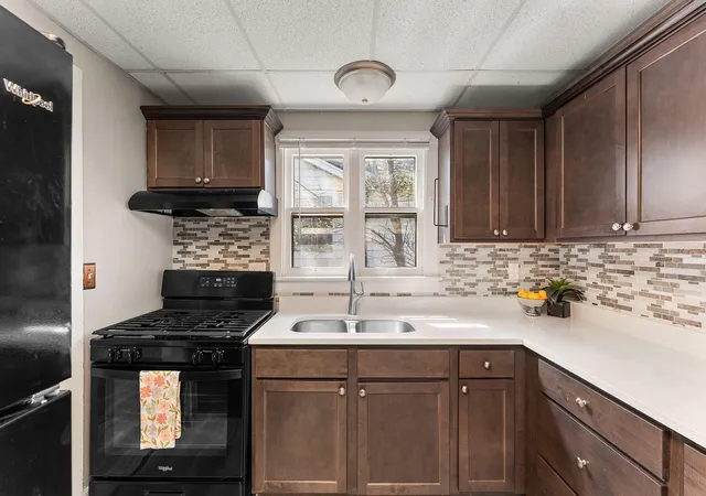 2nd image of 3751 Swift St, Hobart, IN 46342 | MLS# 837599