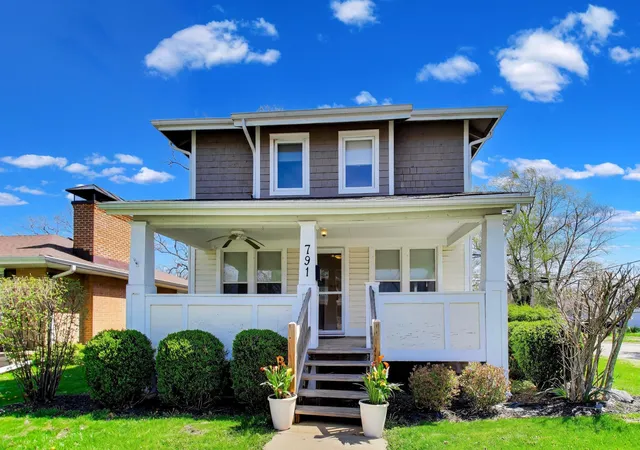 1st image of 791 Lincoln St, Hobart, IN 46342 | MLS# 838001