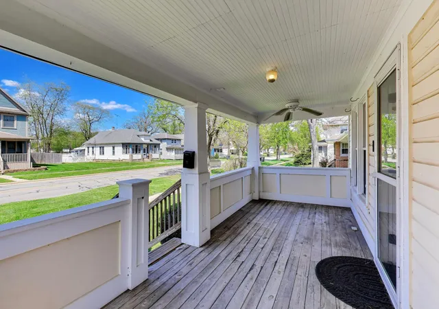 4th image of 791 Lincoln St, Hobart, IN 46342 | MLS# 838001