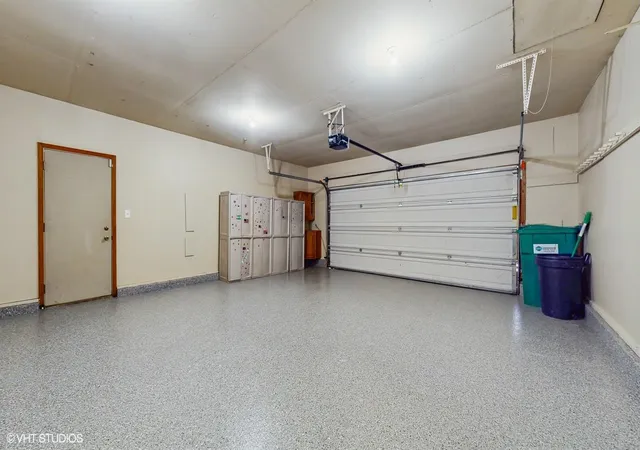 4th image of 8844 Oakwood Ave, Munster, IN 46321 | MLS# 837632