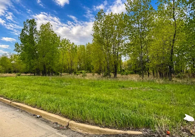 Homes for sale in Lake Station, IN | 1290 Ripley St, Lake Station, IN 46405 | MLS# 838204