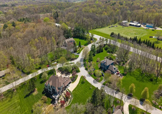 5th image of 231 Barberry Ln, Valparaiso, IN 46383 | MLS# 837645