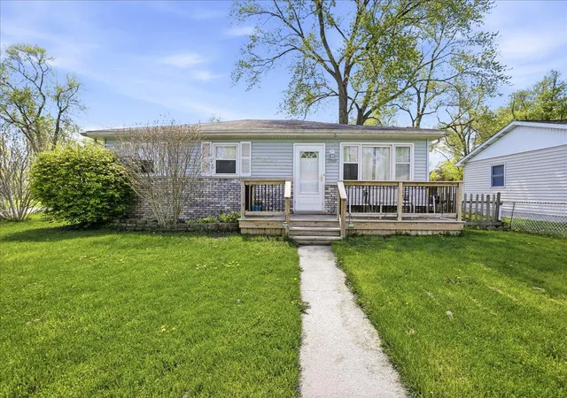 2nd image of 1709 E Rand St, Hobart, IN 46342 | MLS# 837693