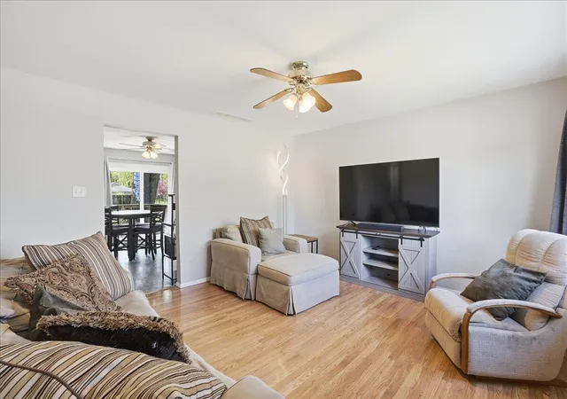 3rd image of 1709 E Rand St, Hobart, IN 46342 | MLS# 837693