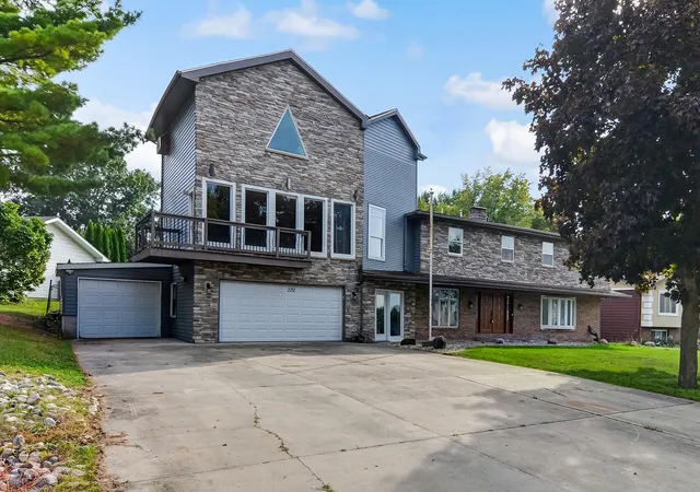 1st image of 2212 Elm Tree Ln, Crown Point, IN 46307 | MLS# 837660