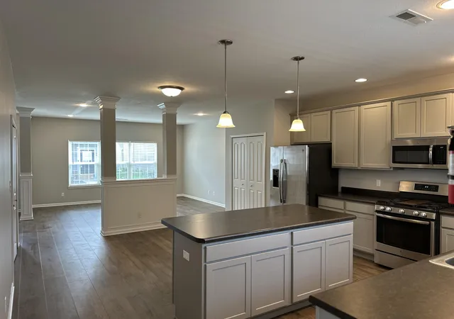 3rd image of 1077 E 115Th Ln, Crown Point, IN 46307 | MLS# 837799