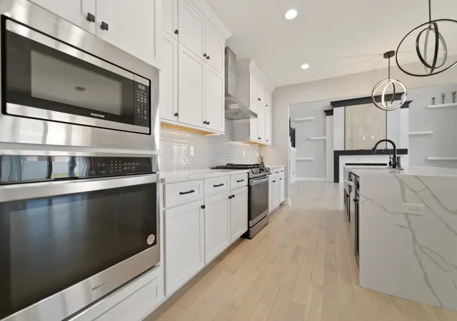 Photo 3 of Single family home for sale at 9343 Iris Dr, St. John, IN 46373 | MLS# 838084 | Listing updated on 2026-10-27