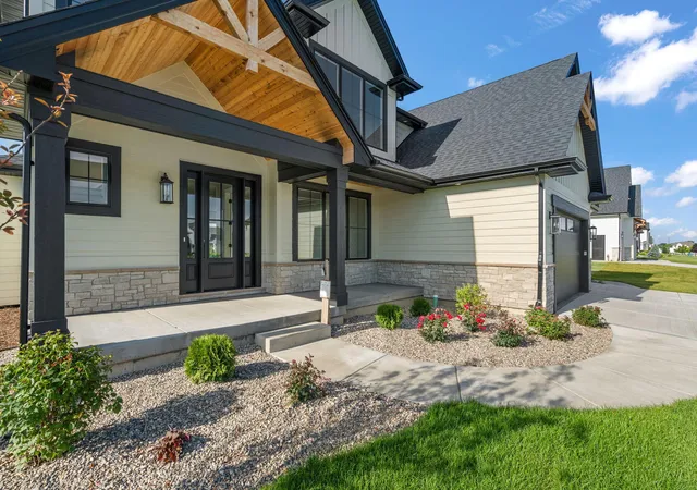 4th image of 9430 Iris Dr, Saint John, IN 46373 | MLS# 837894