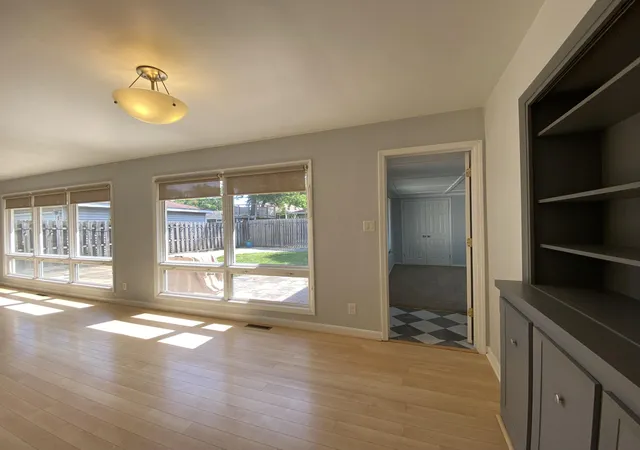 4th image of 8143 Howard Ave, Munster, IN 46321 | MLS# 841281