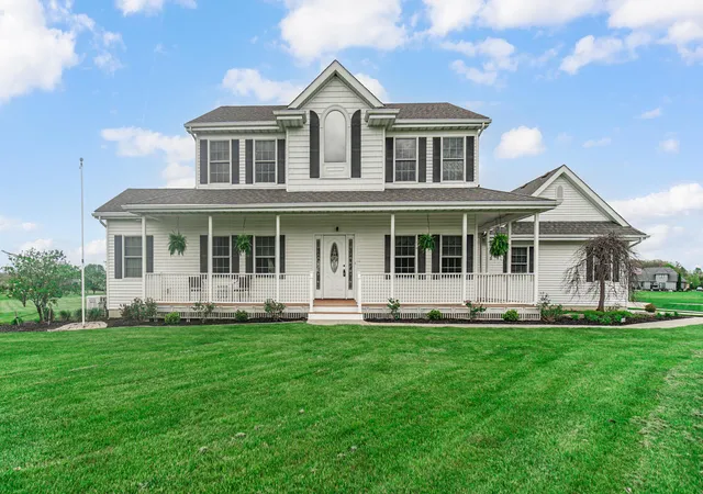 1st image of 15290 Clark St, Crown Point, IN 46307 | MLS# 838019