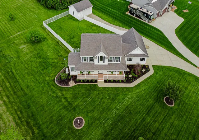 3rd image of 15290 Clark St, Crown Point, IN 46307 | MLS# 838019