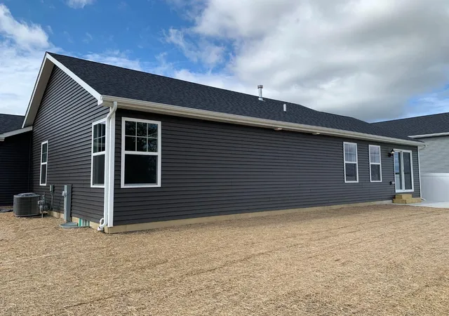 2nd image of 18426 Alexander Ave, Lowell, IN 46356 | MLS# 838037