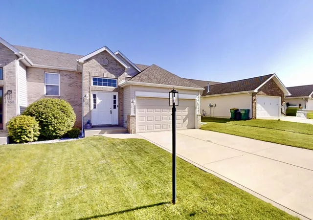 Photo 1 of Sale Pending at 3782 W 70th Place, Merrillville, IN 46410 | MLS# 838306 | Listing updated on 2026-10-05