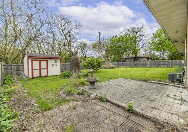 5th image of 4900 Arthur St, Gary, IN 46408 | MLS# 838170