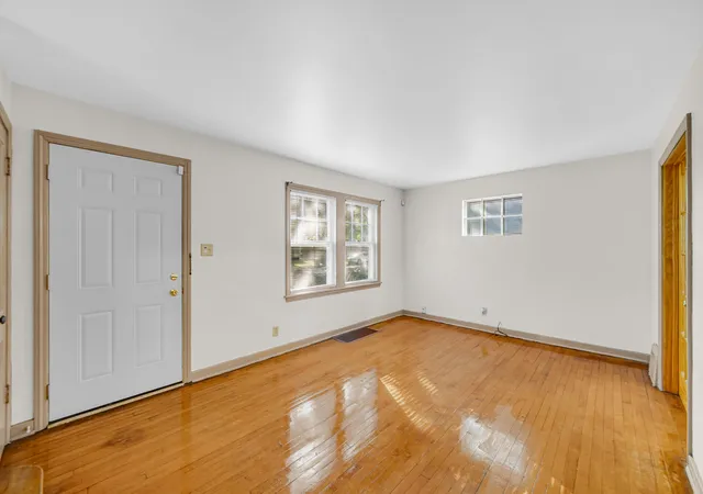 5th image of 3752 Tyler St, Gary, IN 46408 | MLS# 838187