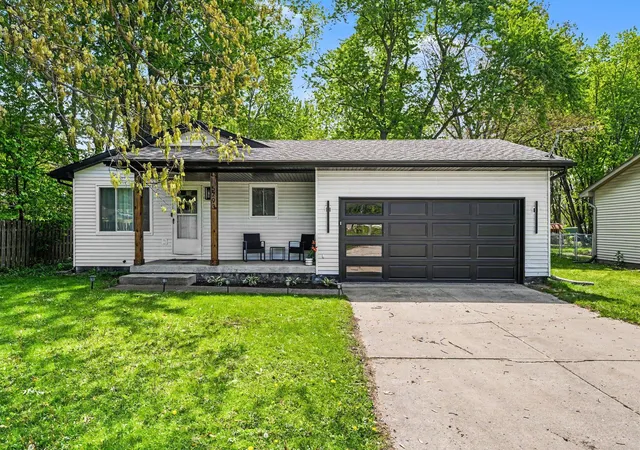 2nd image of 5793 Paula Ave, Portage, IN 46368 | MLS# 838225