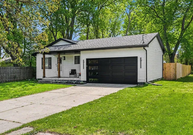 3rd image of 5793 Paula Ave, Portage, IN 46368 | MLS# 838225