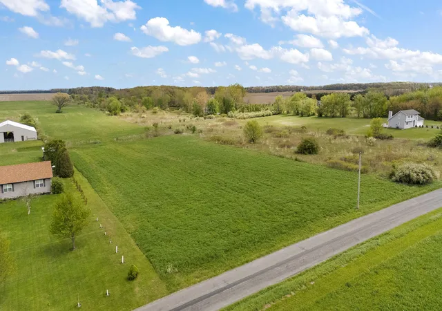 3rd image of 311 S 300 W, Valparaiso, IN 46385 | MLS# 838211