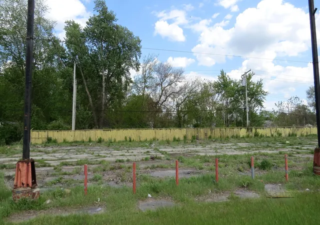 1st image of 3433 39 Grant St, Gary, IN 46408 | MLS# 838265