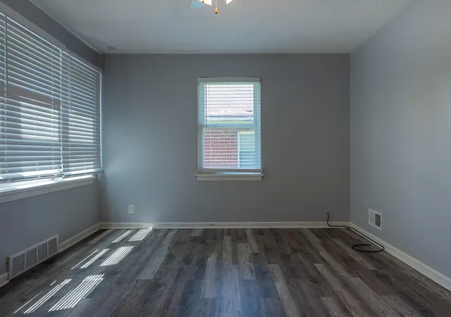 5th image of 408 E 43Rd Ave, Gary, IN 46409 | MLS# 838277