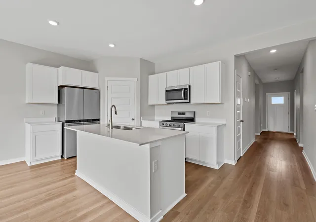 2nd image of 139 Cressmoor Blvd, Hobart, IN 46342 | MLS# 838278