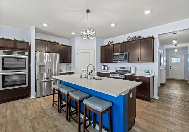 Photo 4 of Single family home for sale at 7620 W 105th Place, Crown Point, IN 46307 | MLS# 838406 | Listing updated on 2026-09-01