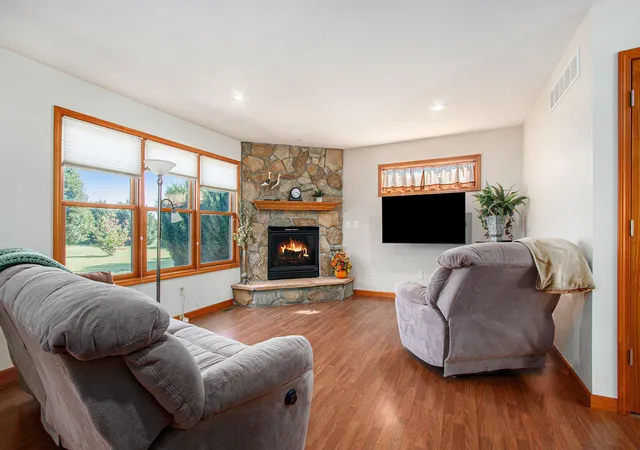 Photo 3 of Single family home for sale at 1139 S 500 West, La Porte, IN 46350 | MLS# 838391 | Listing updated on 2026-06-18