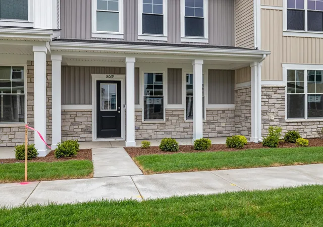 2nd image of 13069 Carolina St, Crown Point, IN 46307 | MLS# 838546