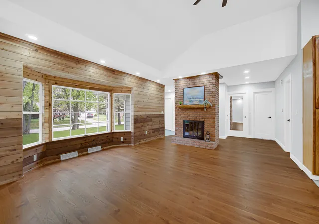 4th image of 1248 Dogwood Dr, Chesterton, IN 46304 | MLS# 838462