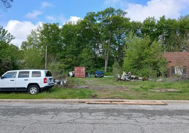 3rd image of 3760 Arthur St, Gary, IN 46408 | MLS# 838529