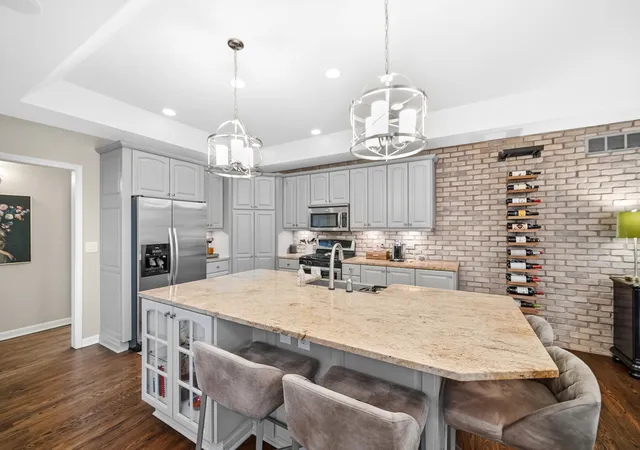 5th image of 1077 Mission Hills Ct, Chesterton, IN 46304 | MLS# 838852