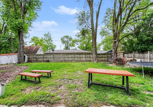 Homes for sale in Valparaiso, IN | 396 Clear Creek, Valparaiso, IN 46385 | MLS# 838611