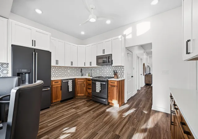 Photo 3 of Single family home for sale at 1654 Indianapolis Blvd, Whiting, IN 46394 | MLS# 846208 | Listing updated on 2026-10-04