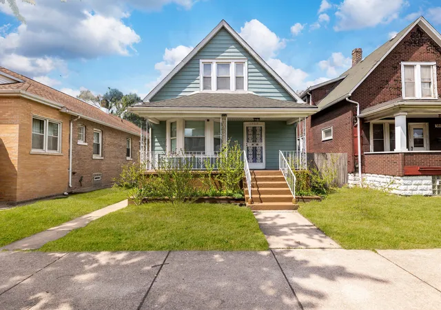 Homes for sale in East Chicago, IN | 3808 Ivy St, East Chicago, IN 46312 | MLS# 839324