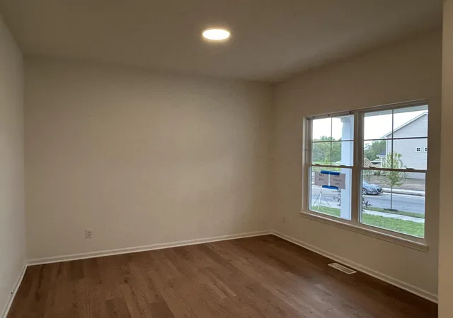 2nd image of 3002 Travelers Wy, Valparaiso, IN 46385 | MLS# 838851