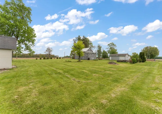 36th image of 492 S 350 W, Valparaiso, IN 46385 | MLS# 838674
