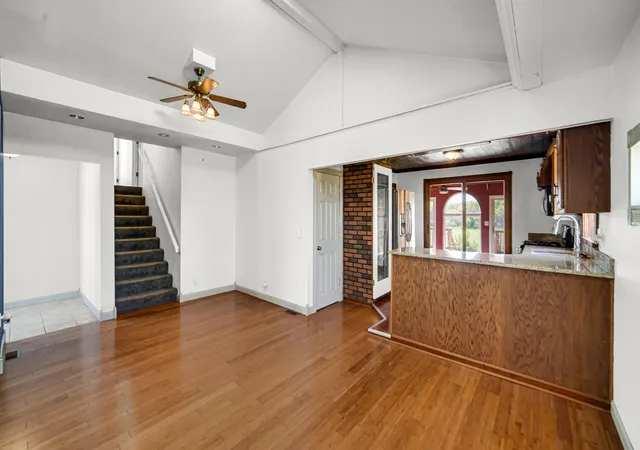 5th image of 10730 Forestdale St, Saint John, IN 46373 | MLS# 838741