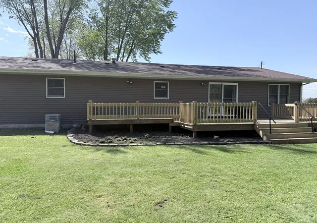 Homes for sale in De Motte, IN | 11551 N 900 W, De Motte, IN 46310 | MLS# 839214