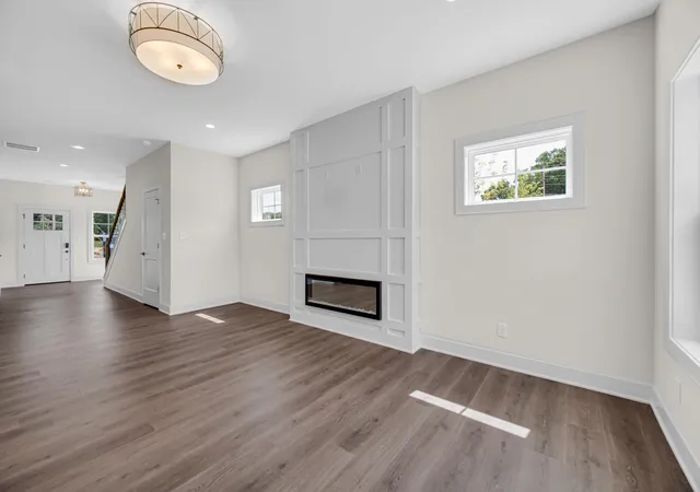Photo 2 of Townhouse for sale at 17 Moorebrooke Rd, Michigan City, IN 46360 | MLS# 839017 | Listing updated on 2026-08-31