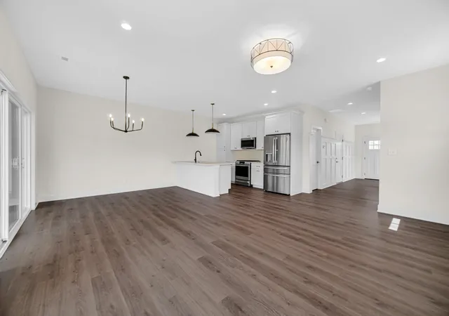 Photo 3 of Townhouse for sale at 17 Moorebrooke Rd, Michigan City, IN 46360 | MLS# 839017 | Listing updated on 2026-09-30