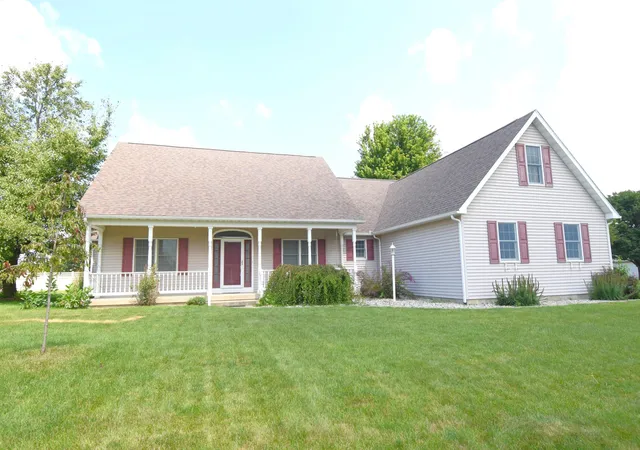 2nd image of 522 Pheasant Run, Rensselaer, IN 47978 | MLS# 839040