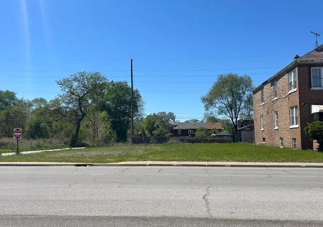 2nd image of 1232 38 Grant St, Gary, IN 46404 | MLS# 838892