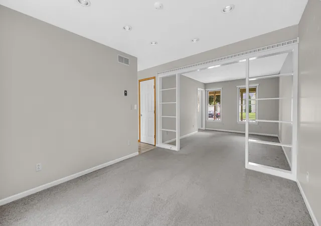 4th image of 947 Sandpiper Dr, Chesterton, IN 46304 | MLS# 839267