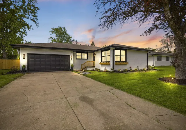 1st image of 2607 W 60th Dr #W, Merrillville, IN 46410 | MLS# 838974
