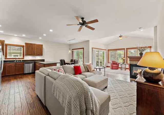 Photo 2 of Sale Pending at 61 N Prairie Pkwy, Valparaiso, IN 46385 | MLS# 839211 | Listing updated on 2026-10-02