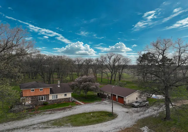 3rd image of 5110 W 400 N, Winamac, IN 46996 | MLS# 838996